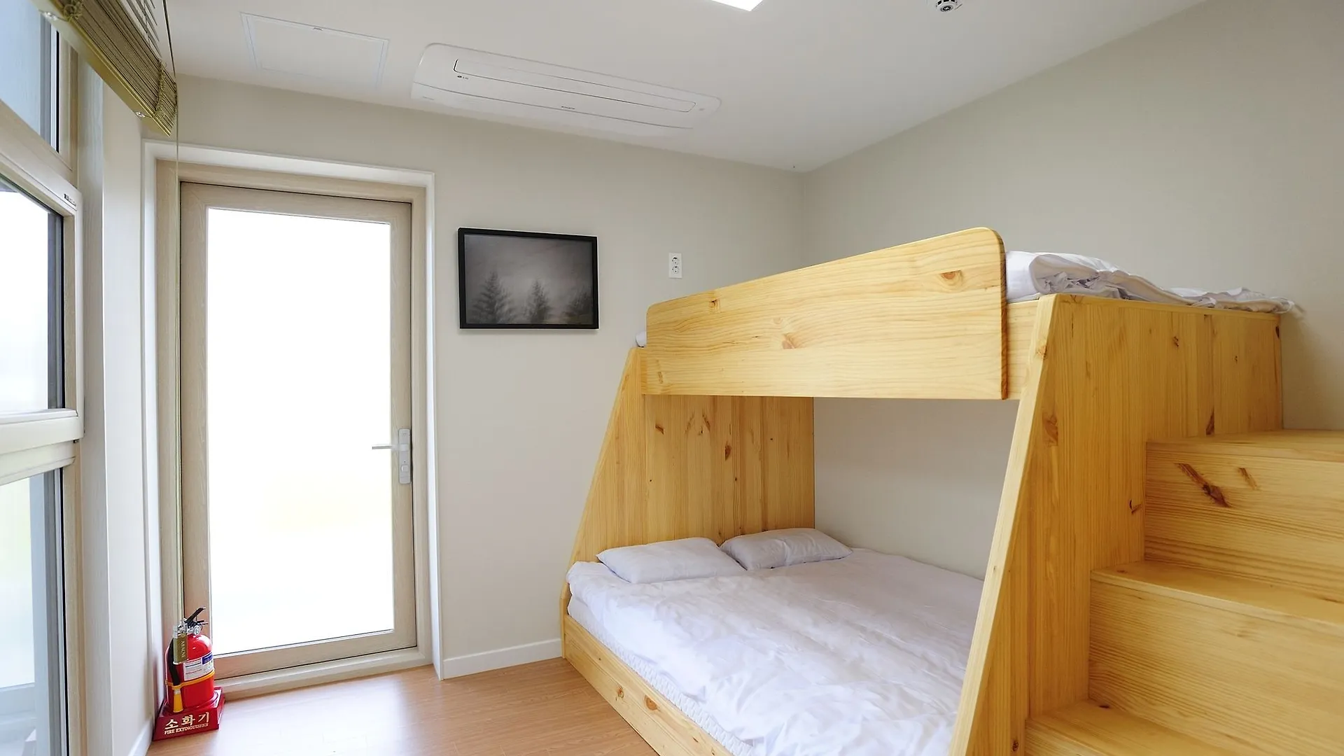 Hannah Guesthouse Jeju Guest house